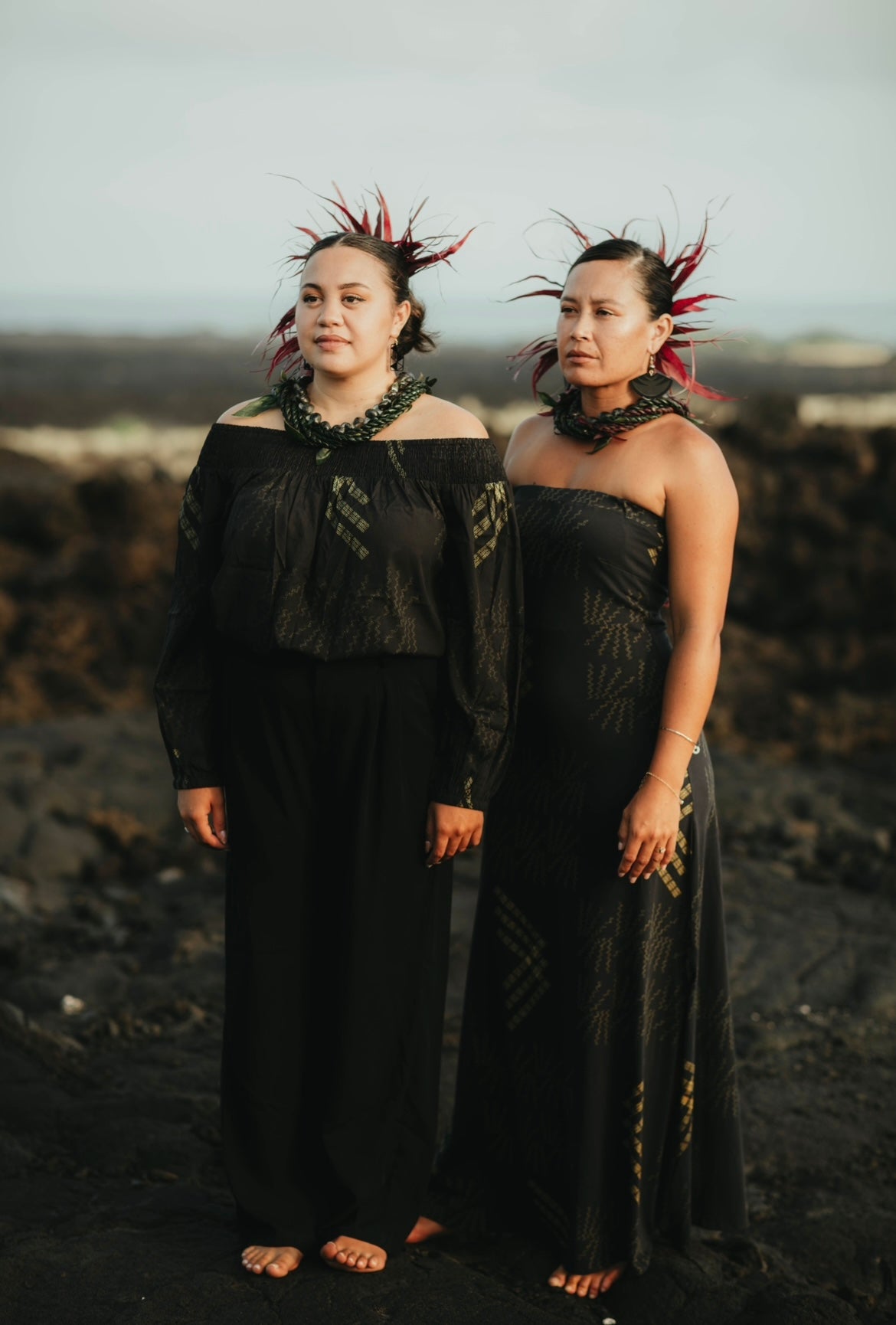 NĀ KUAHIWI OFF THE SHOULDER SMOCKING TOP