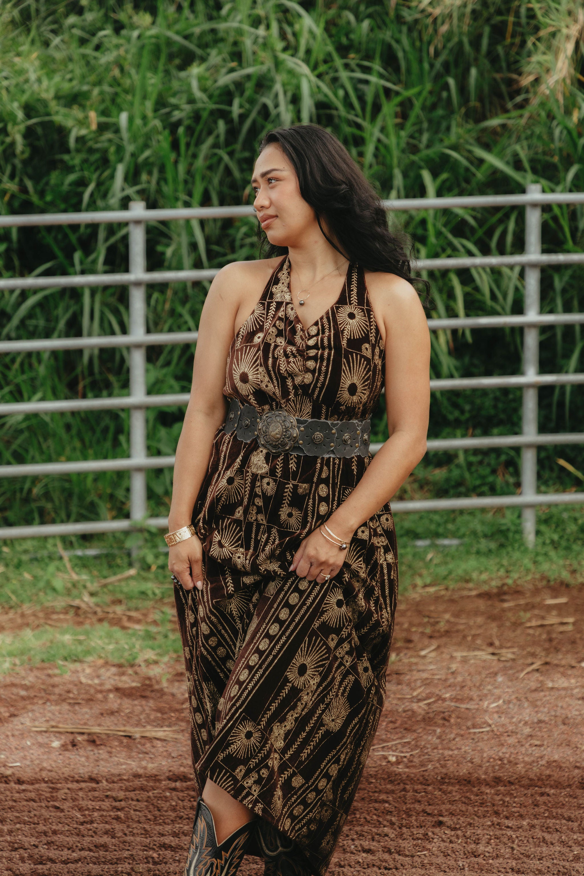 'ŌPIHI MIDI VELVET DRESS