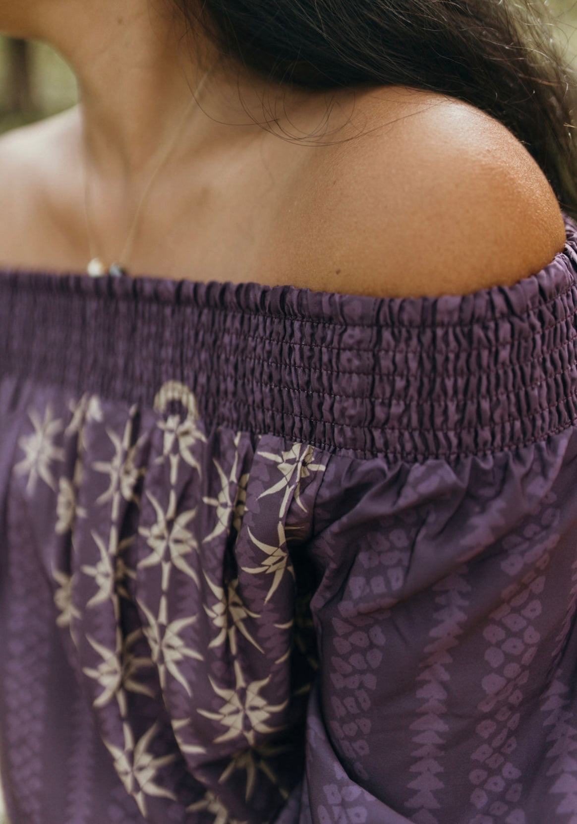 PUA LILI'U LONG SLEEVE SMOCKING TOP (purple)