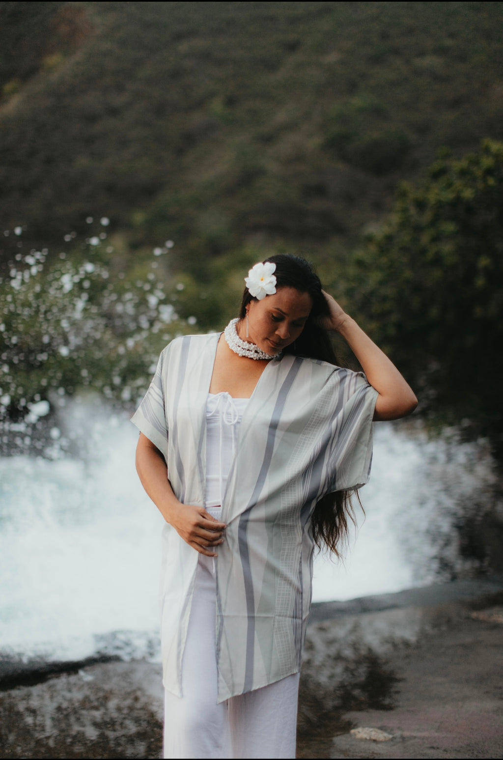 KAULIKE SHORT KIMONO